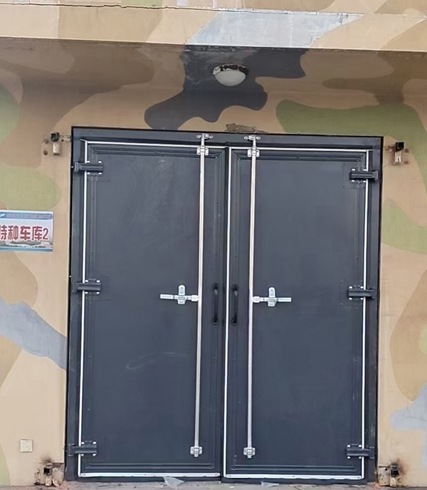 乌什工业平开门 乌什工业平开门